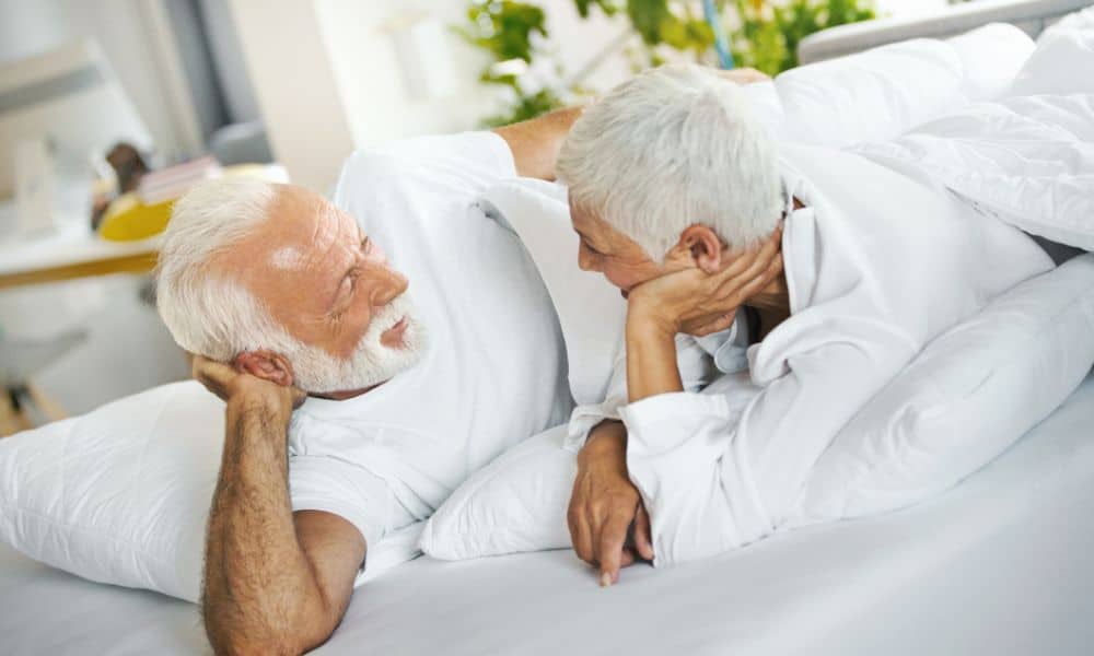 troubles de l'erection chez un homme senior